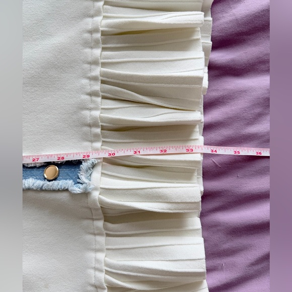 ✨ Chic Military-Inspired White Mini Dress ✨ - Picture 9 of 9